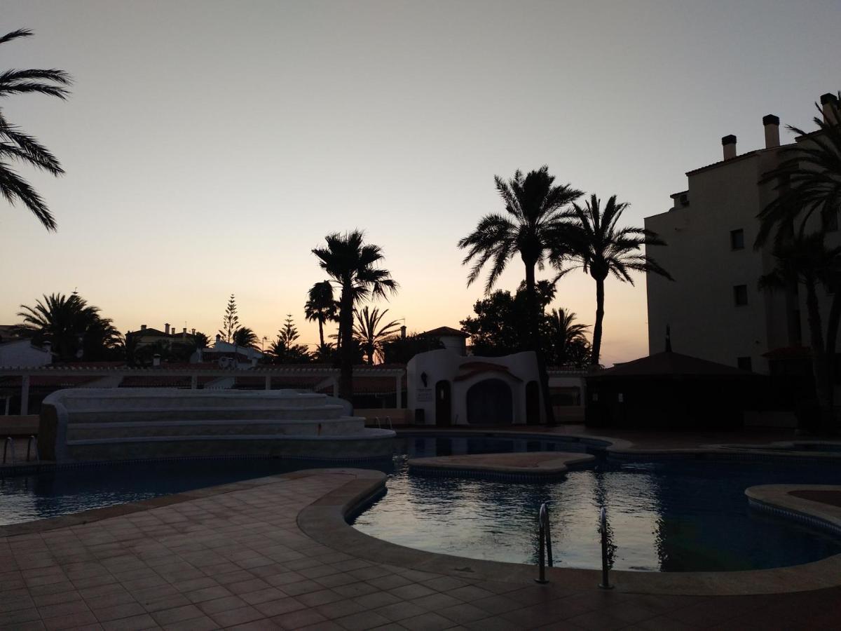 Apartamento Parchis Con Piscina Denia Eksteriør bilde