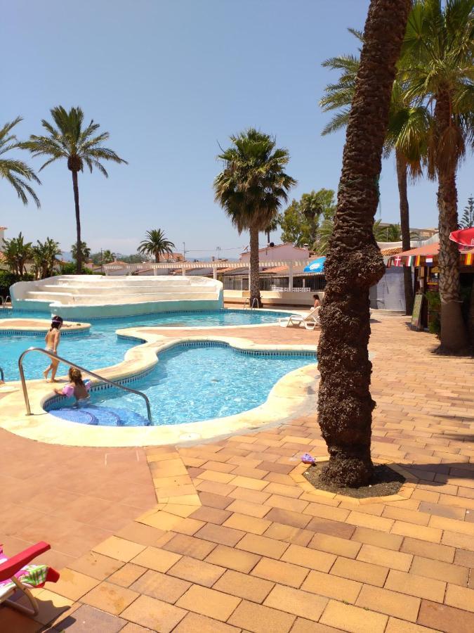 Apartamento Parchis Con Piscina Denia Eksteriør bilde